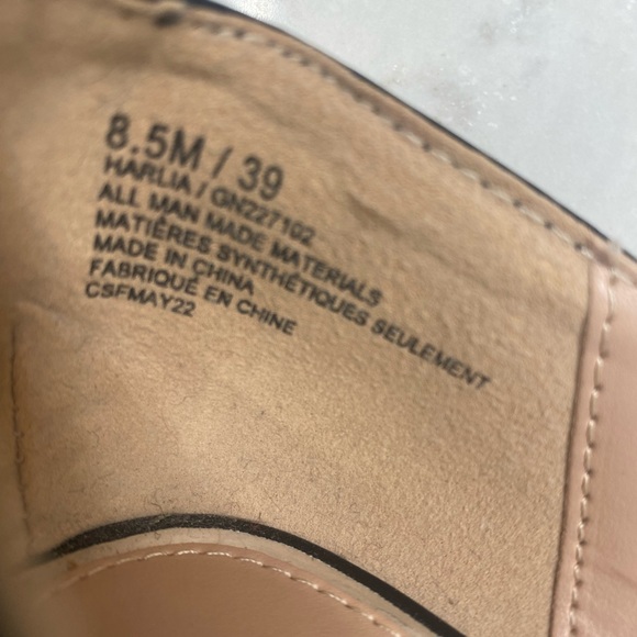 BCBG Harlia black leather pointy toe heels - Picture 14 of 14